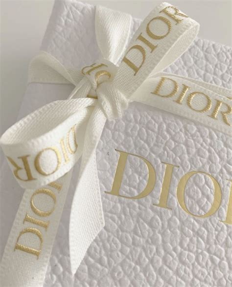 dior couture geschenkbox|will nordstrom Dior gift wrap.